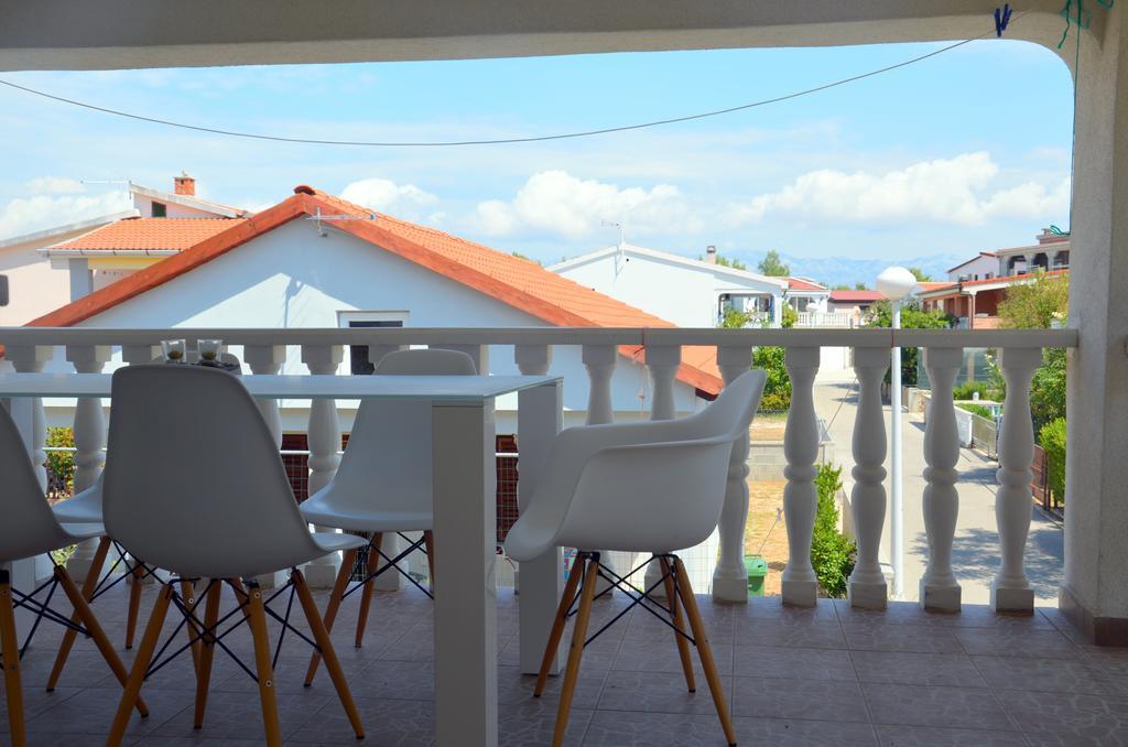 דירות ויר Apartman Medit מראה חיצוני תמונה