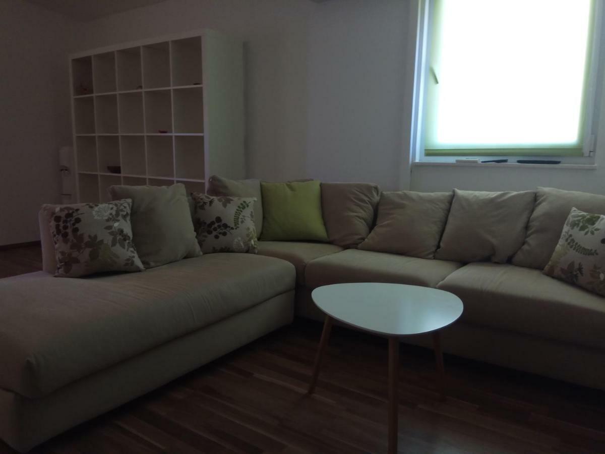 דירות ויר Apartman Medit מראה חיצוני תמונה